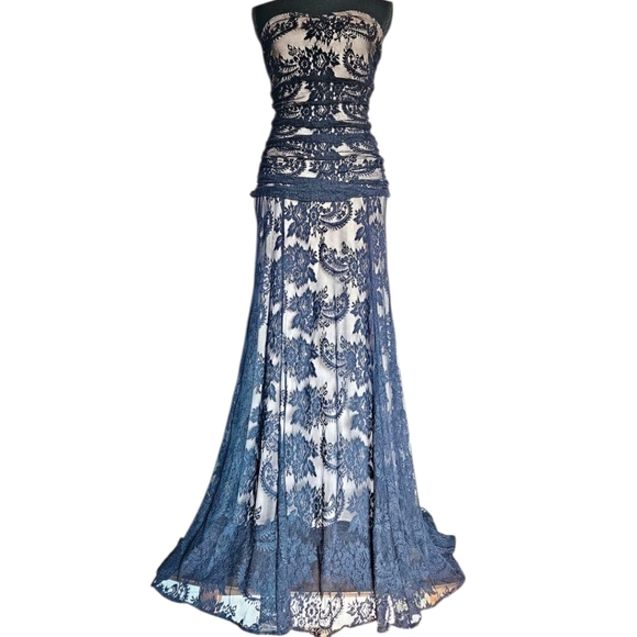 Vintage Dresses & Skirts - Y2K Black Lace Whimsigoth Dark Romantic Formal Gown Size XS